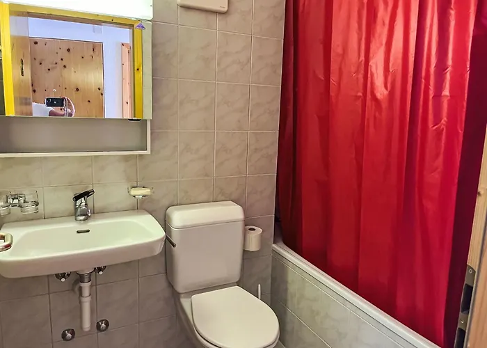 Apartamento Toissa A13 By Interhome Salouf